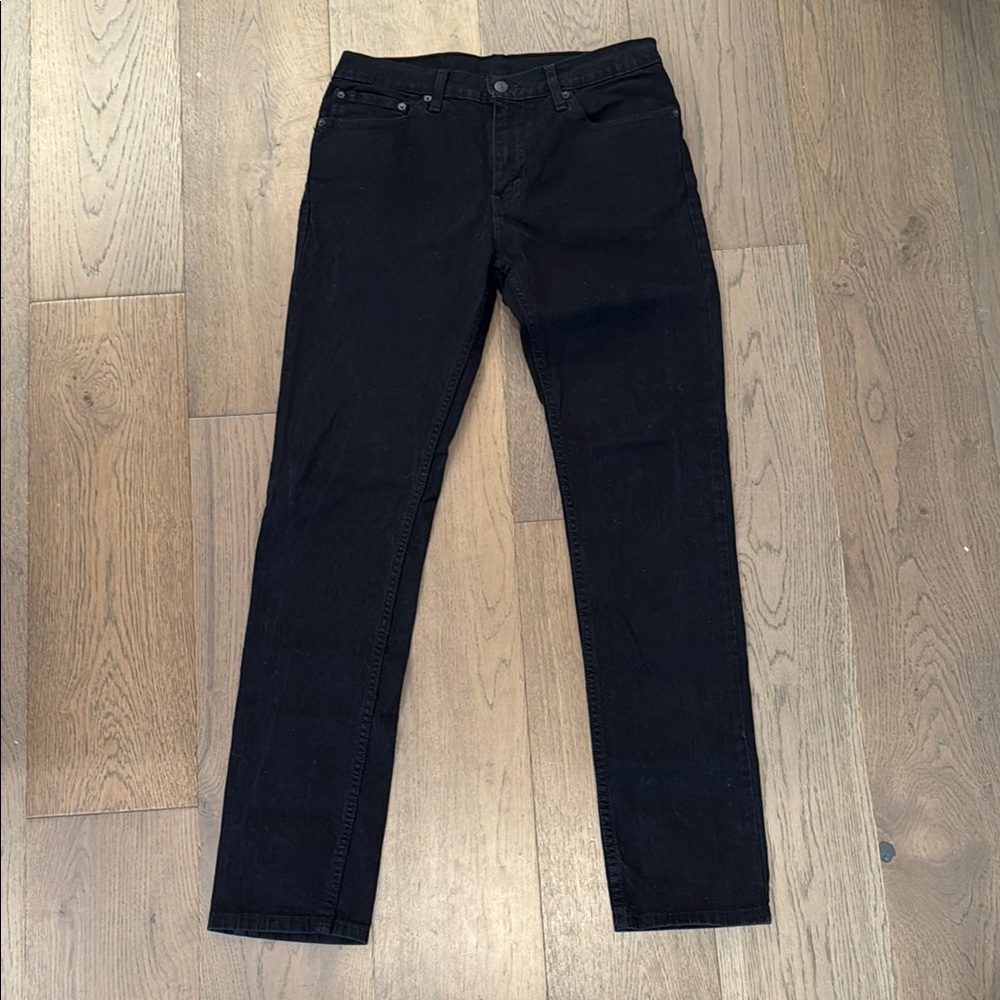 Levi's Black Slim Straight Men's Jeans (32x34)